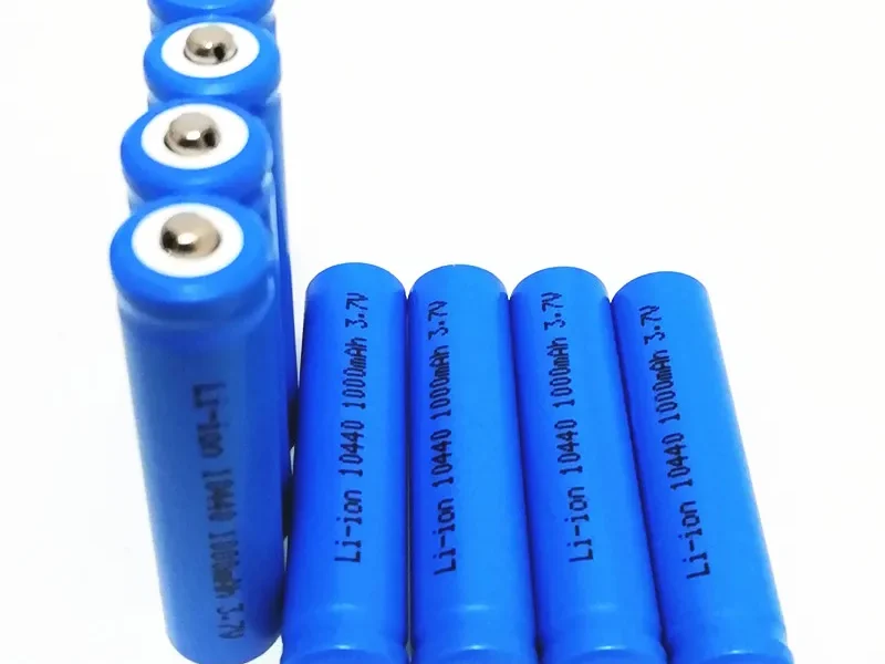 rBVaqWBi7fSAIqBgAAGZ_fPWuUk489 3.6V / 3.7V 微型圆柱锂电芯 10150 / 10440